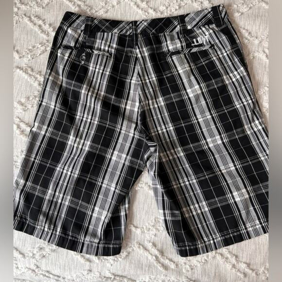 Lost Enterprises Black/White Plaid Checkered Shorts Size 36 - Picture 2 of 6